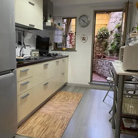 Capolinea Semesterbostad Roccalumera