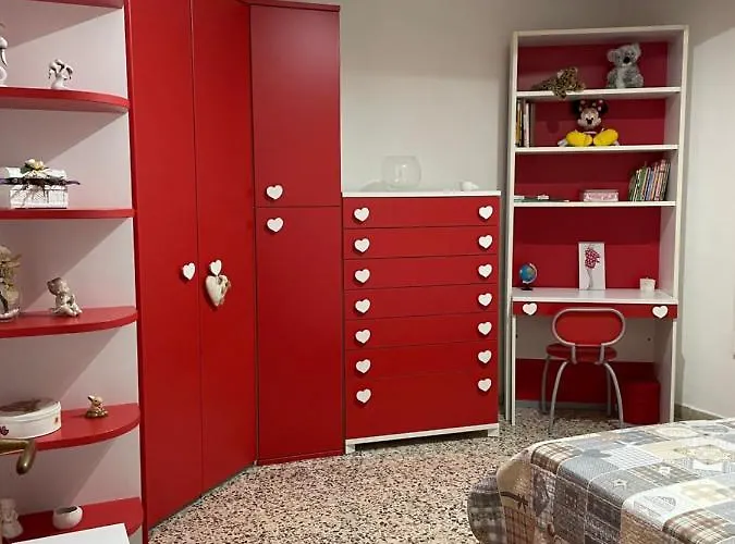 Semesterbostad Capolinea Roccalumera